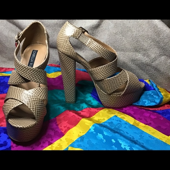 (#14) Izabella Rue Alda Platform Stiletto Sandals - Picture 6 of 9